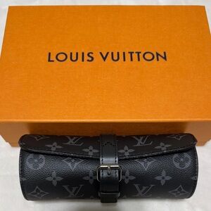 Louis Vuitton monogram 3 watch case